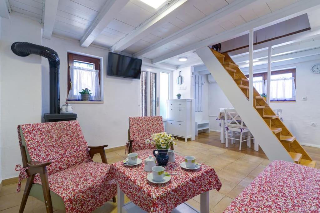 Piccola Casa - A Little Paradise Krsan Ngoại thất bức ảnh